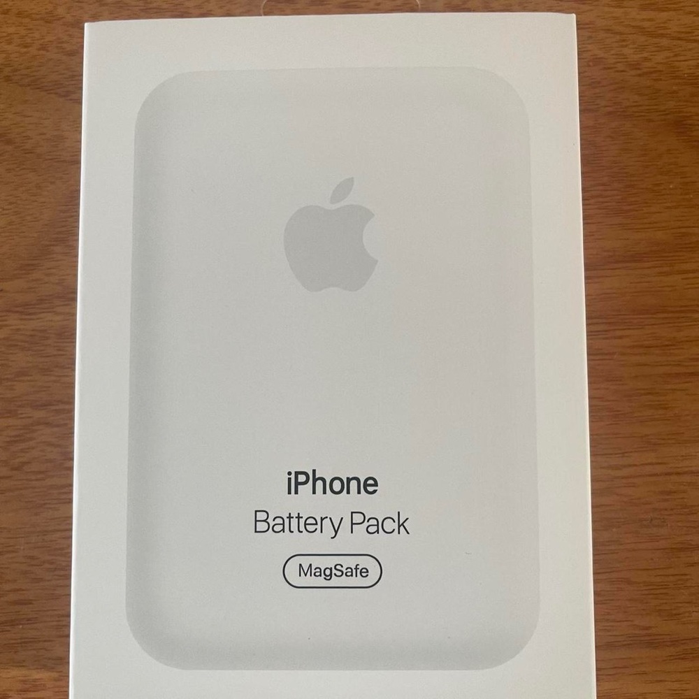 Apple Magsafe Battery Pack